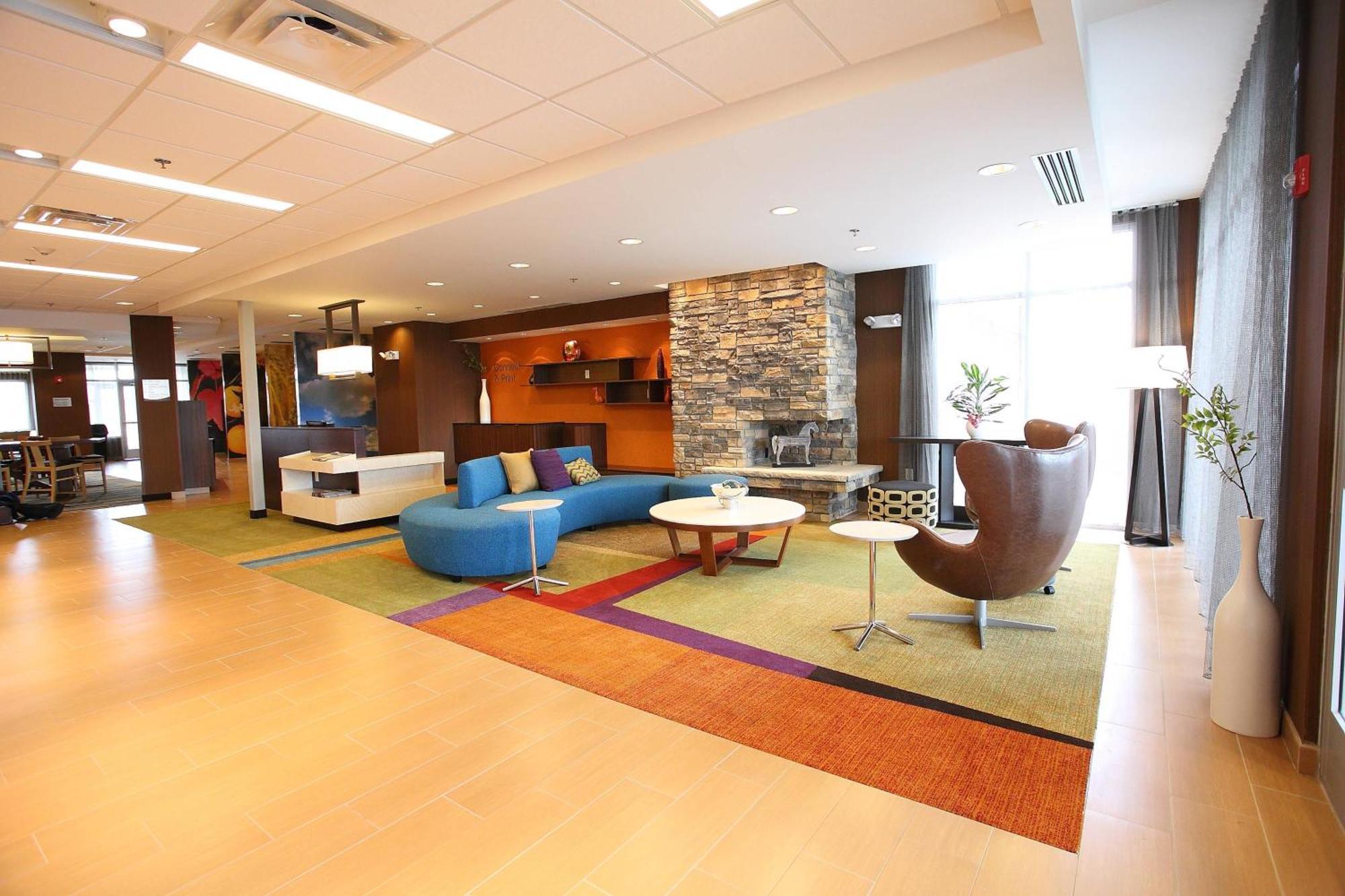 Fairfield Inn & Suites By Marriott East Grand Forks Екстер'єр фото